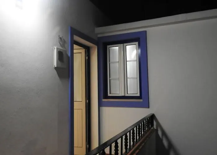 White Swell By Sitio Da * Назаре