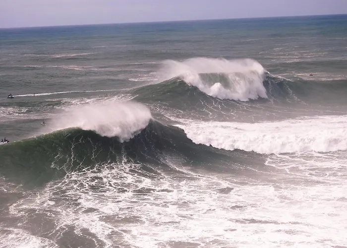 White Swell By Sítio Da